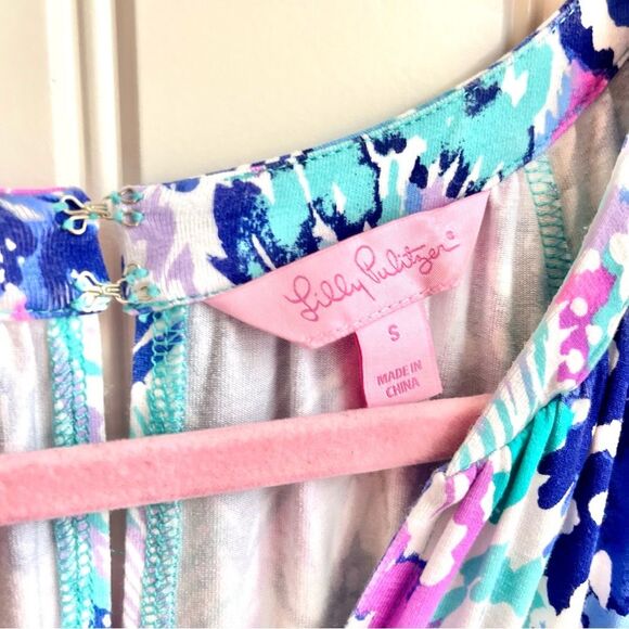 Lilly Pulitzer Bryce romper size small purple blue shorts cold shoulder - Picture 3 of 9
